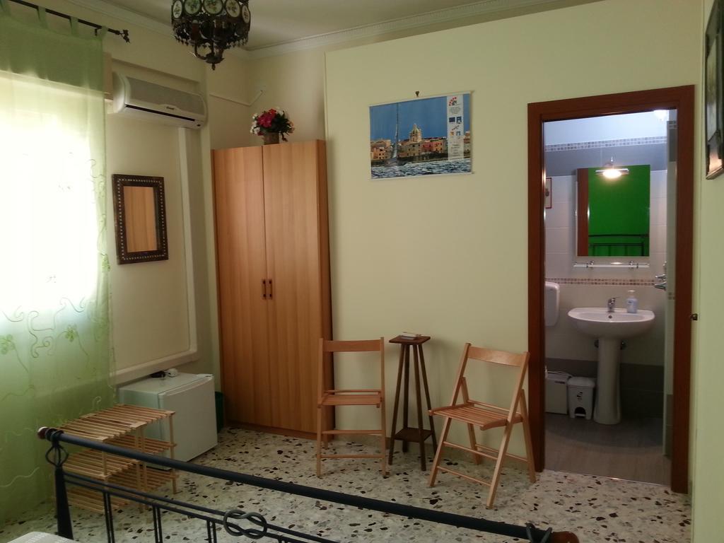 B&B Intrabartolo Trapani Exterior photo